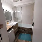 Les Pins Dans L'eau Apartamento *