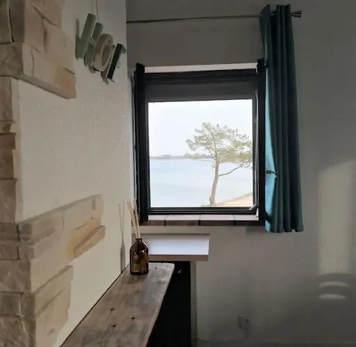 Apartman Les Pins Dans L'eau *